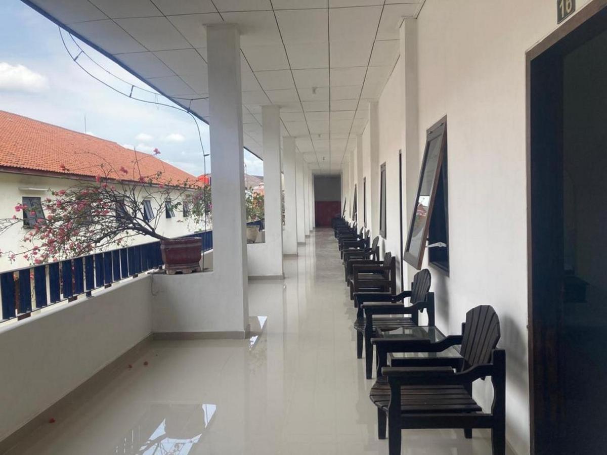 Hotel Surya Citra Jogja A Mitra Reddoorz Yogyakarta Bagian luar foto